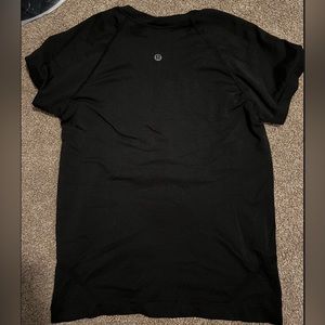 Lululemon black swiftly tech